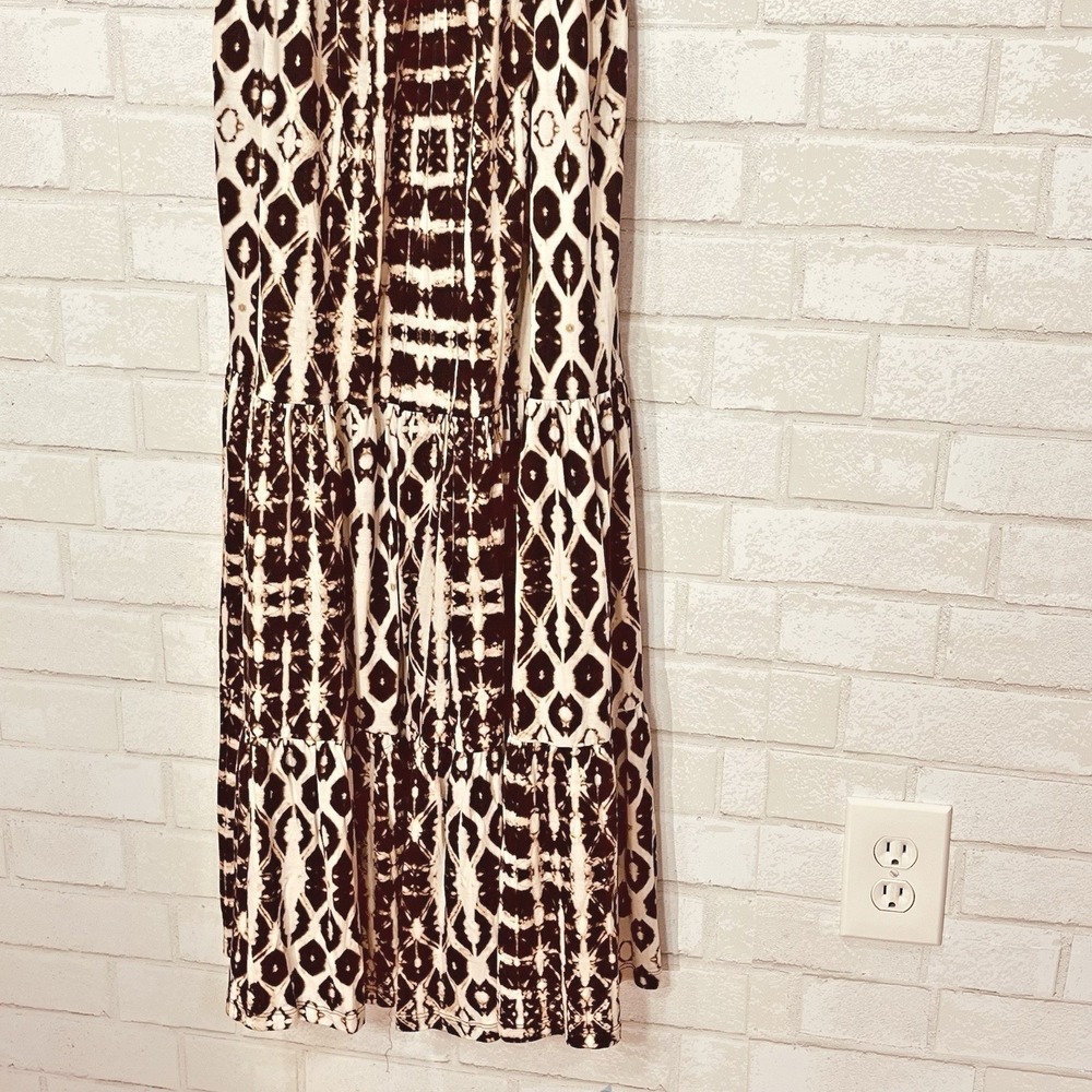 Womens Brown Smocked Tiered Maxi Dress Size L Tie Shoulder Boho Resort Vacation‎ - Picture 7 of 12